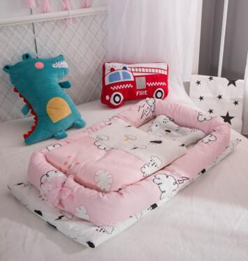 Crib Anti-pressure Newborn Foldable Portable Crib Middle Bed Baby Infant Mattress Bionic Travel Bed
Cuna antipresión para recién nacido, cuna portátil plegable, cama media, colchón para bebé, cama de viaje biónica